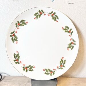 Vtg Kashima Christmas Holly Dinner Plate 10.5" Fine‎ Porcelain Japan Gold Trim